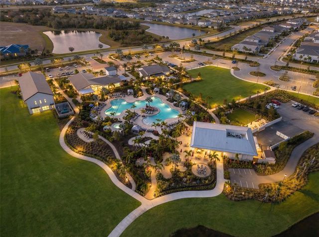 3307 HILLTOP CIRCLE, Bradenton, FL 34211