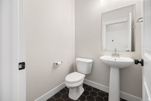 1876 W CREST RIDGE RD, Lehi, UT 84043