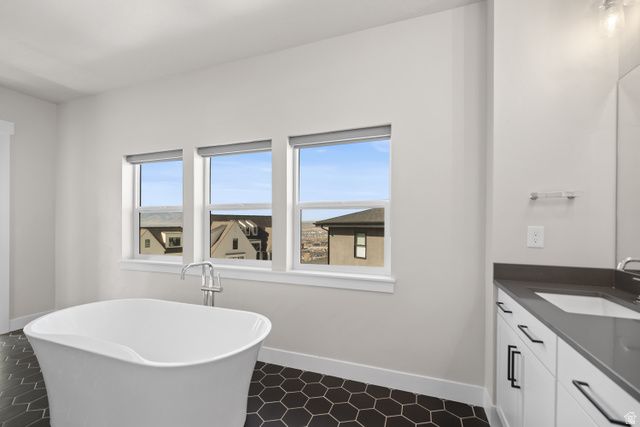 1876 W CREST RIDGE RD, Lehi, UT 84043