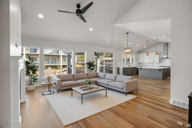 1876 W CREST RIDGE RD, Lehi, UT 84043