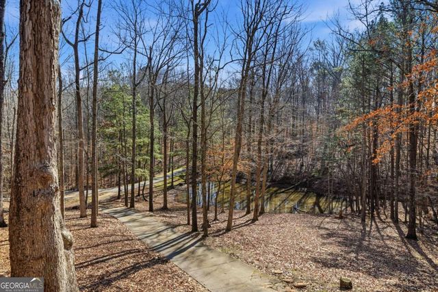 437 Twin Lakes Drive, Canton, GA 30115