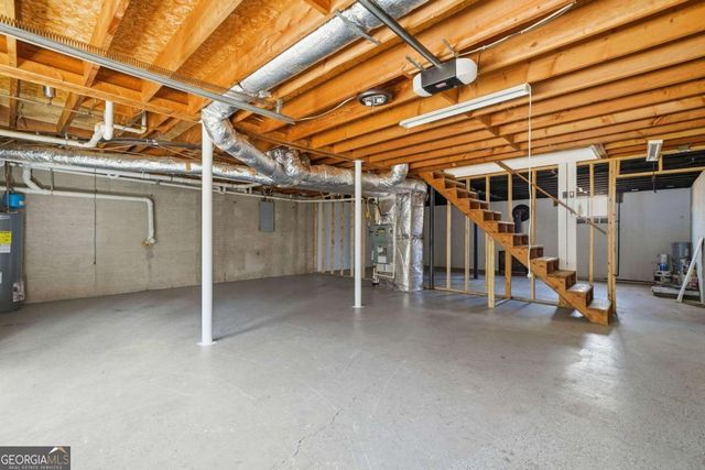 437 Twin Lakes Drive, Canton, GA 30115