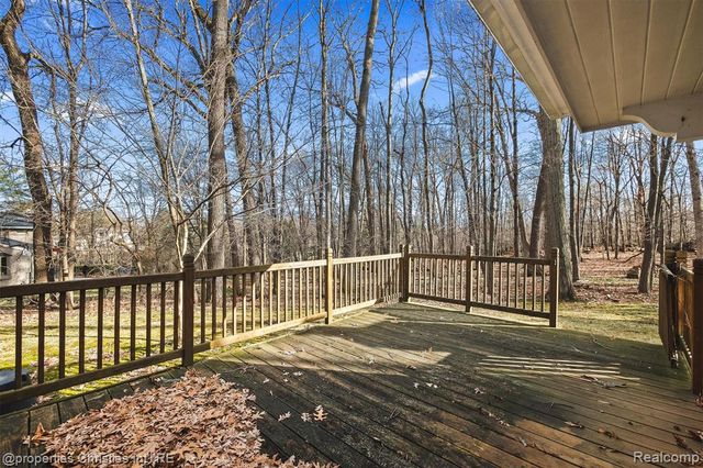 870 Highwood Drive, Bloomfield Hills, MI 48304