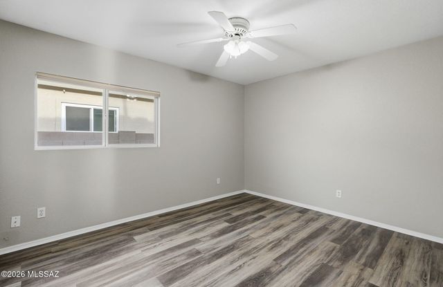 13653 E Oxmoor Valley Drive, Vail, AZ 85641