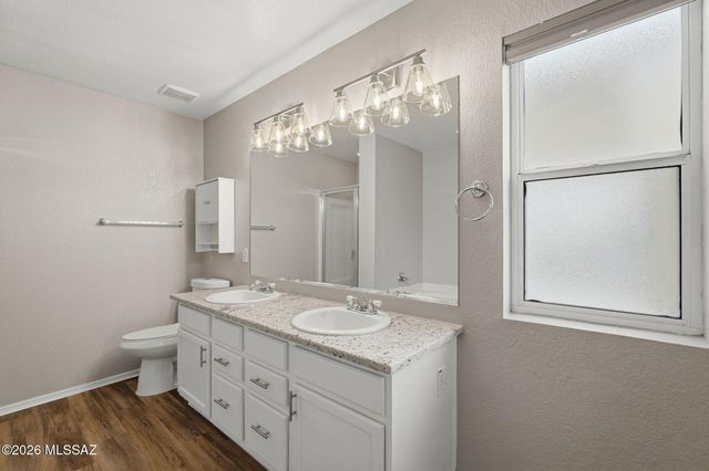 13653 E Oxmoor Valley Drive, Vail, AZ 85641