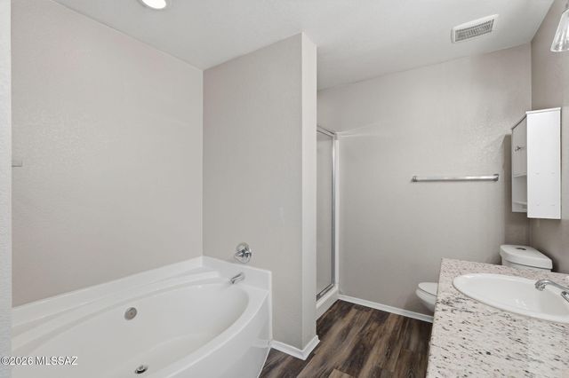 13653 E Oxmoor Valley Drive, Vail, AZ 85641