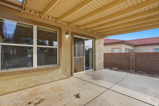 13653 E Oxmoor Valley Drive, Vail, AZ 85641