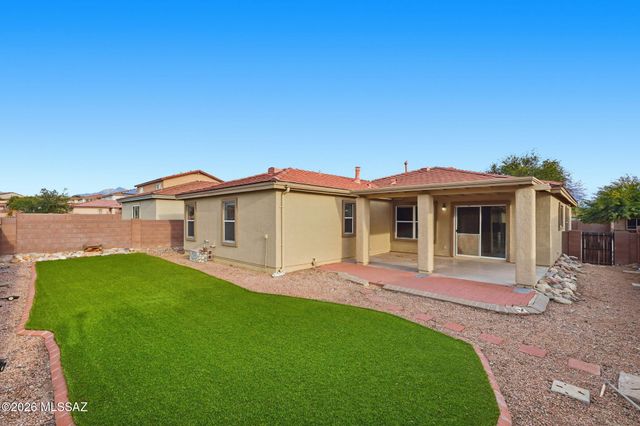 13653 E Oxmoor Valley Drive, Vail, AZ 85641