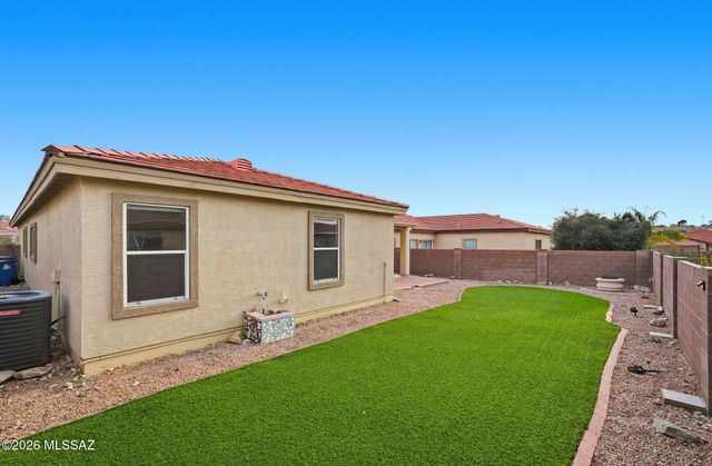 13653 E Oxmoor Valley Drive, Vail, AZ 85641