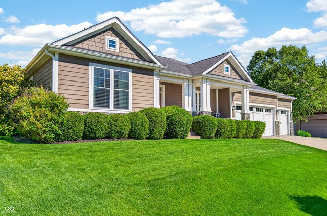 1714 Deer Creek Way, Columbus, IN 47201
