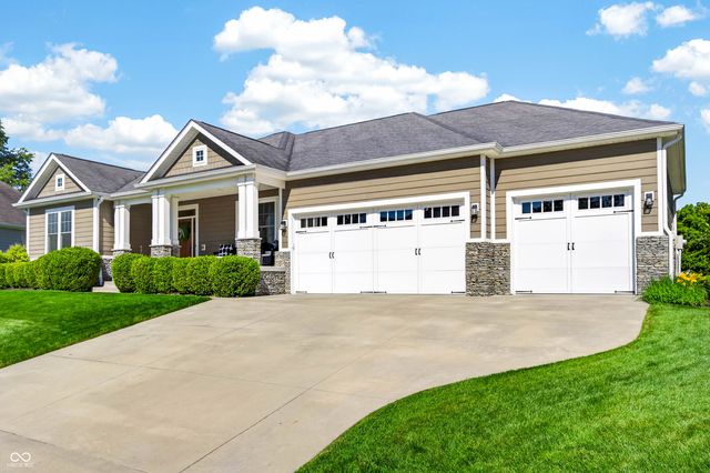 1714 Deer Creek Way, Columbus, IN 47201