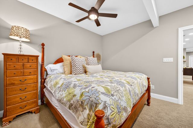 1714 Deer Creek Way, Columbus, IN 47201