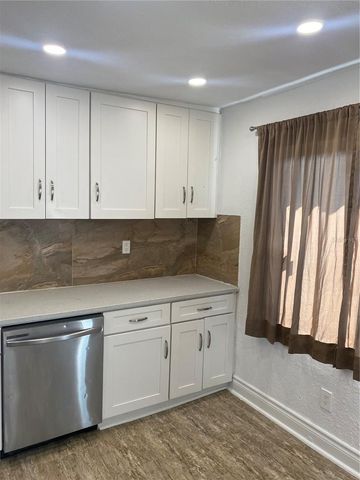 2302 COCHRAN STREET, Lakeland, FL 33815