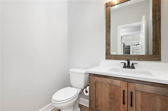 17415 W 164th Terrace, Olathe, KS 66062