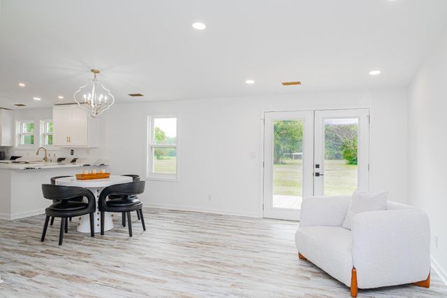 5071 Shelbyville Road, Mcminnville, TN 37110