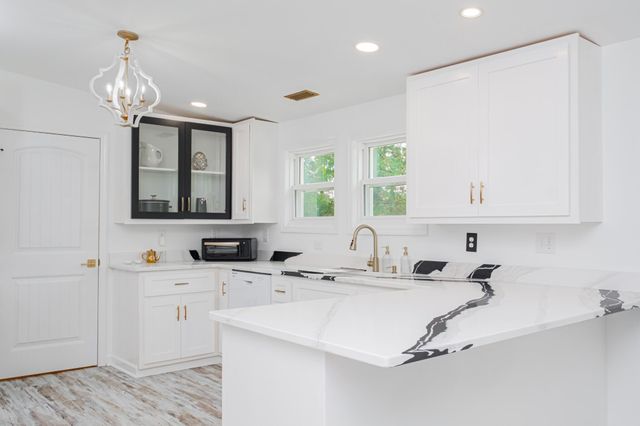 5071 Shelbyville Road, Mcminnville, TN 37110