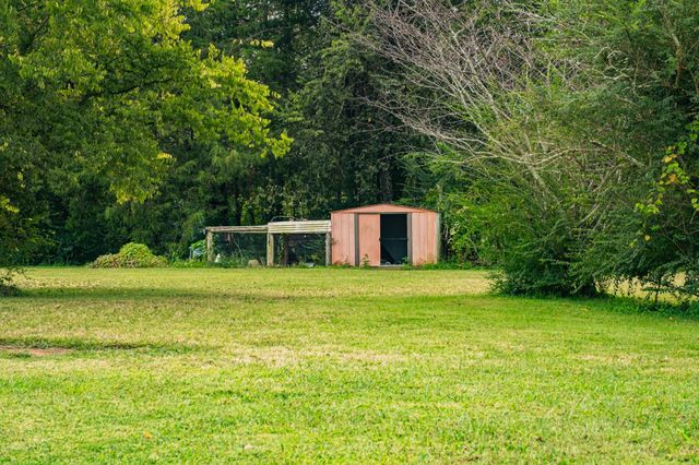 5071 Shelbyville Road, Mcminnville, TN 37110