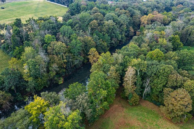 5071 Shelbyville Road, Mcminnville, TN 37110