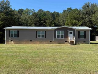 419 Lake Joy Road, Kathleen, GA 31047