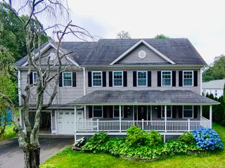 83 Cottage Street, Trumbull, CT 06611