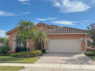 6201 Thames Place, Vero Beach, FL 32966