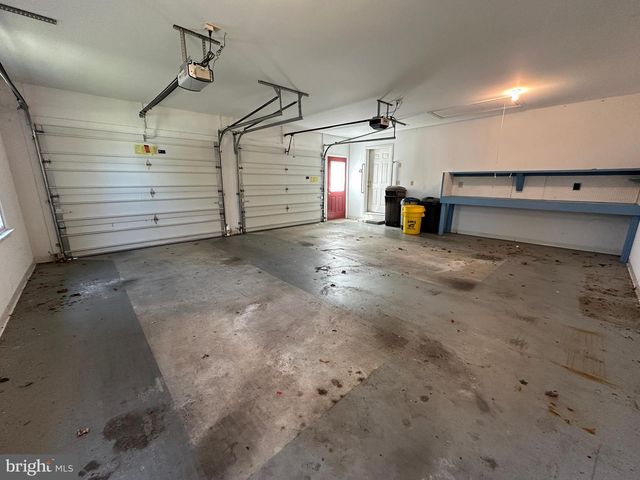 7142 FAIRWAY DRIVE S, Fayetteville, PA 17222