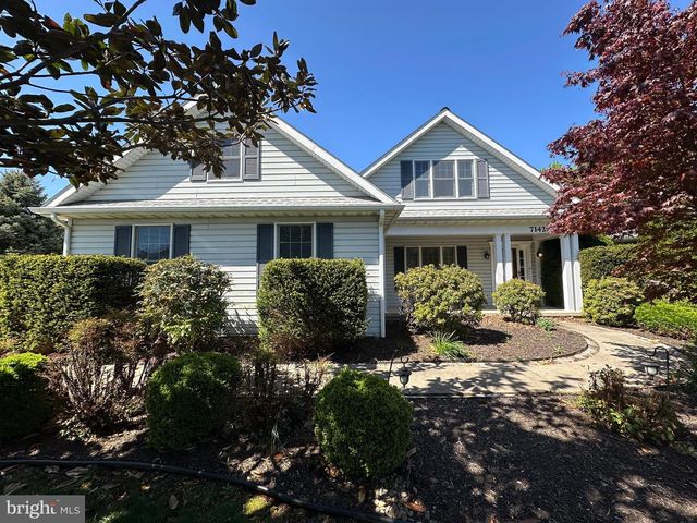 7142 FAIRWAY DRIVE S, Fayetteville, PA 17222