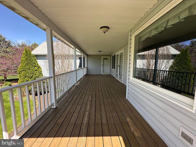 7142 FAIRWAY DRIVE S, Fayetteville, PA 17222