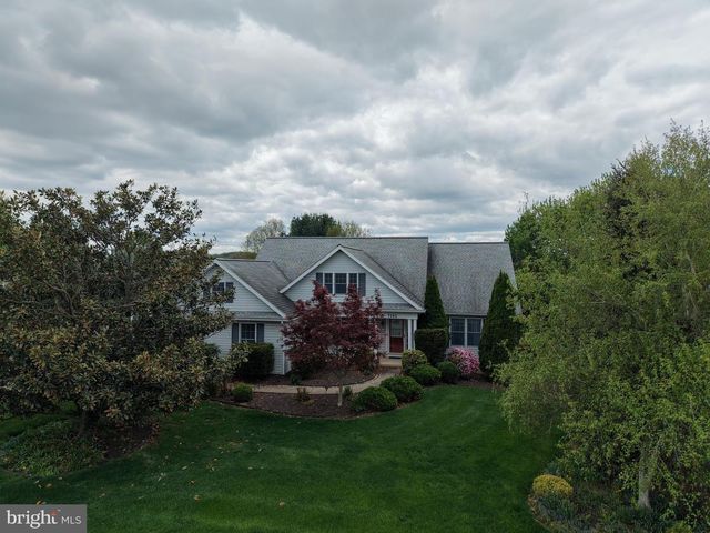 7142 FAIRWAY DRIVE S, Fayetteville, PA 17222