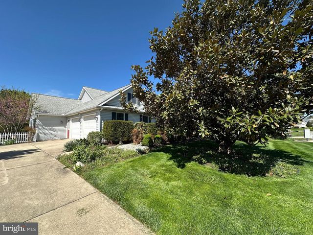 7142 FAIRWAY DRIVE S, Fayetteville, PA 17222