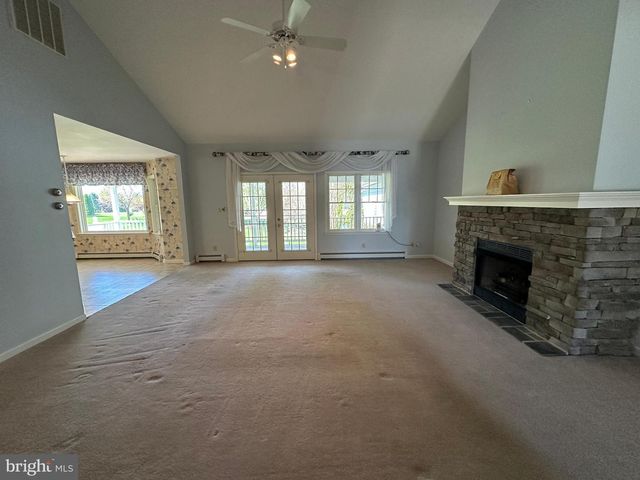 7142 FAIRWAY DRIVE S, Fayetteville, PA 17222