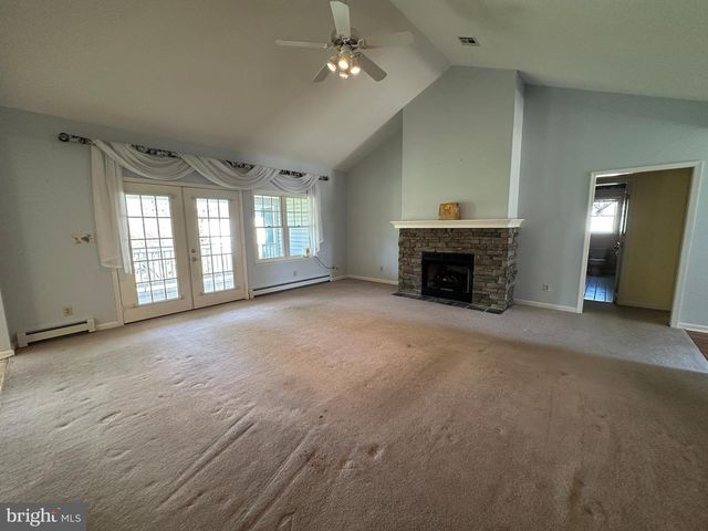 7142 FAIRWAY DRIVE S, Fayetteville, PA 17222