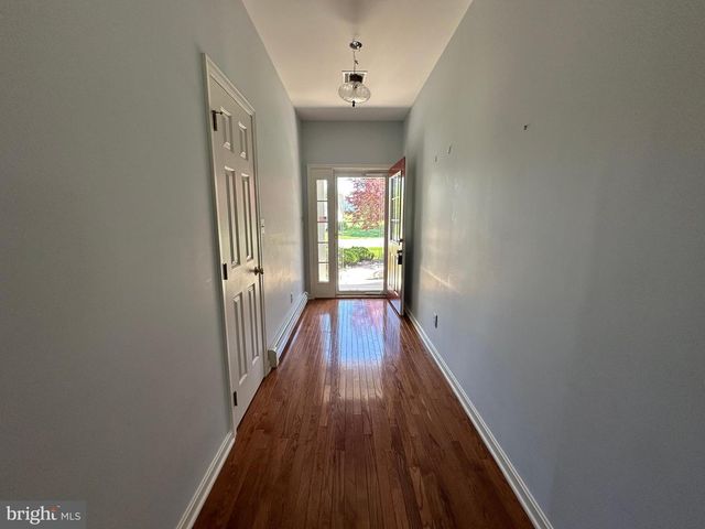 7142 FAIRWAY DRIVE S, Fayetteville, PA 17222