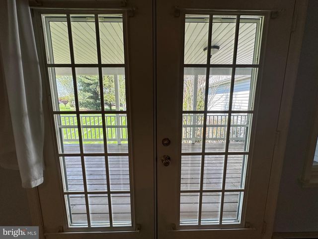 7142 FAIRWAY DRIVE S, Fayetteville, PA 17222