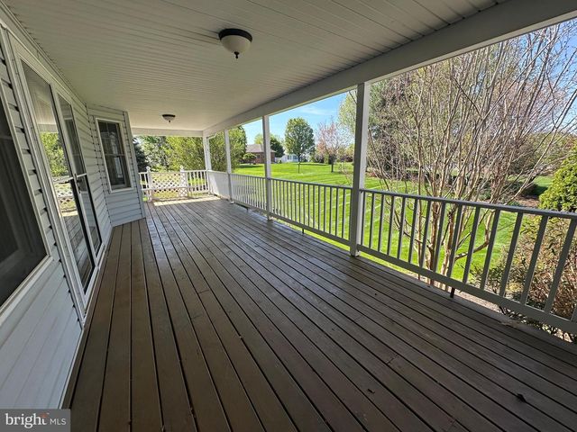 7142 FAIRWAY DRIVE S, Fayetteville, PA 17222