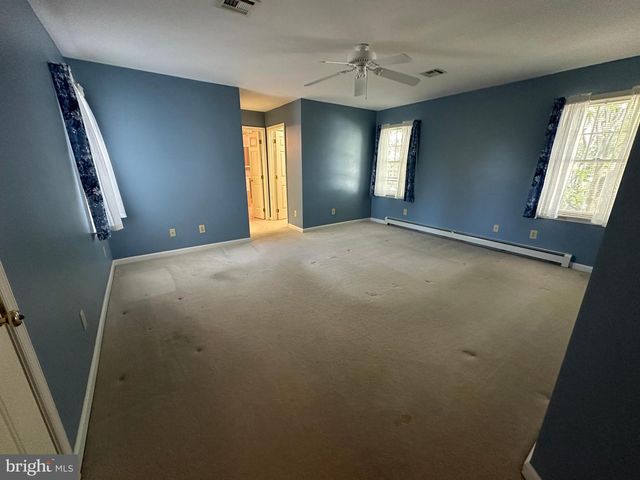 7142 FAIRWAY DRIVE S, Fayetteville, PA 17222