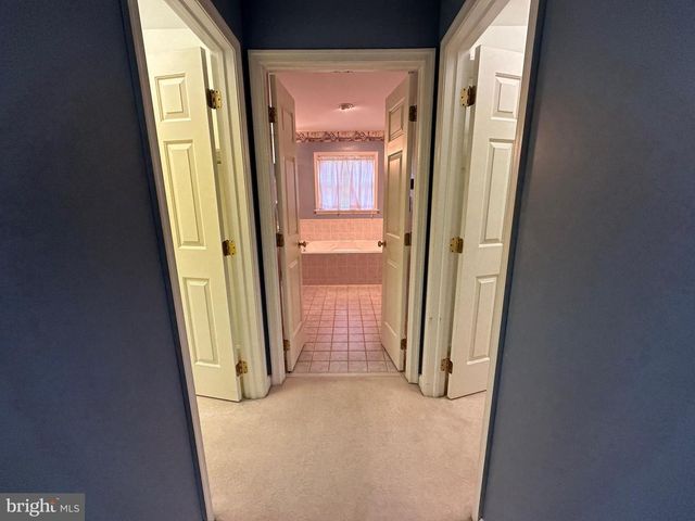 7142 FAIRWAY DRIVE S, Fayetteville, PA 17222
