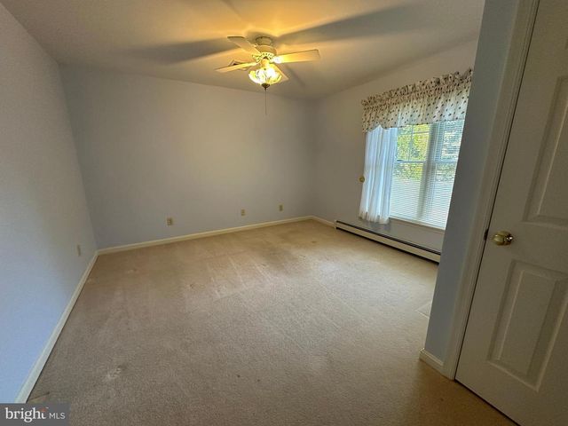 7142 FAIRWAY DRIVE S, Fayetteville, PA 17222