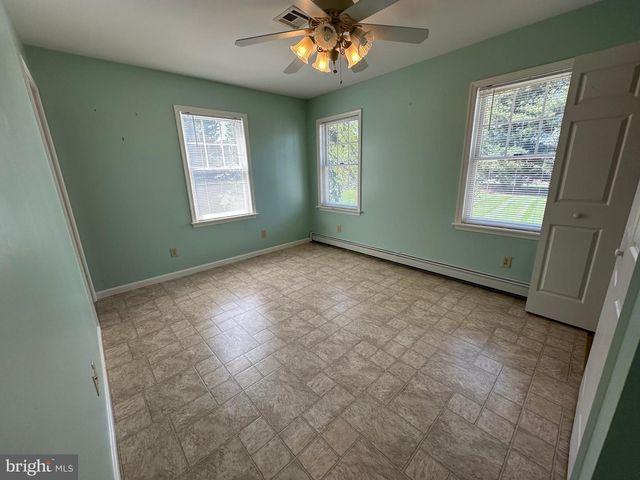 7142 FAIRWAY DRIVE S, Fayetteville, PA 17222