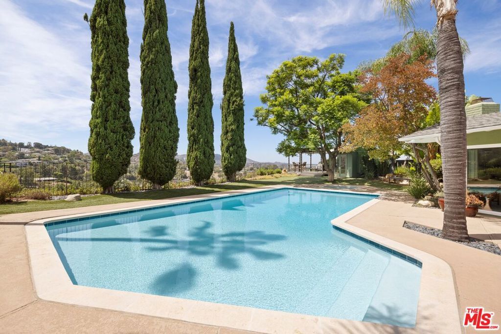 3617 Cody Road, Sherman Oaks, CA 91403 — photo 2