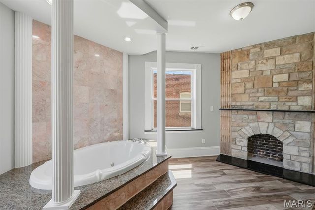 5830 Clemens Avenue, St Louis, MO 63112
