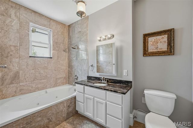 5830 Clemens Avenue, St Louis, MO 63112