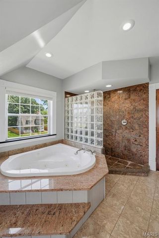 5830 Clemens Avenue, St Louis, MO 63112