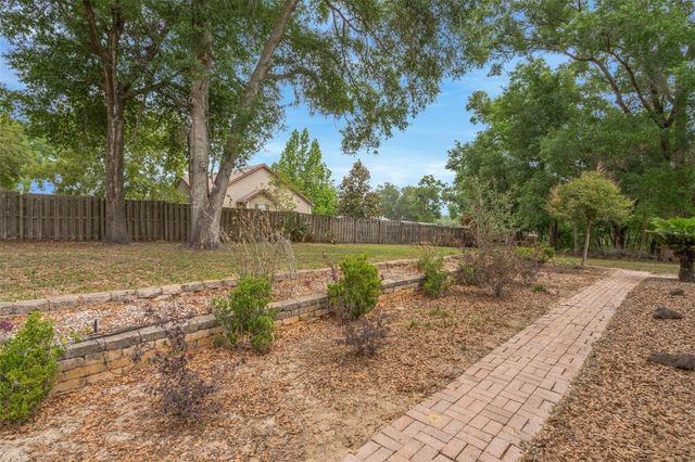 35745 OLD CLINTON AVENUE, Dade City, FL 33525