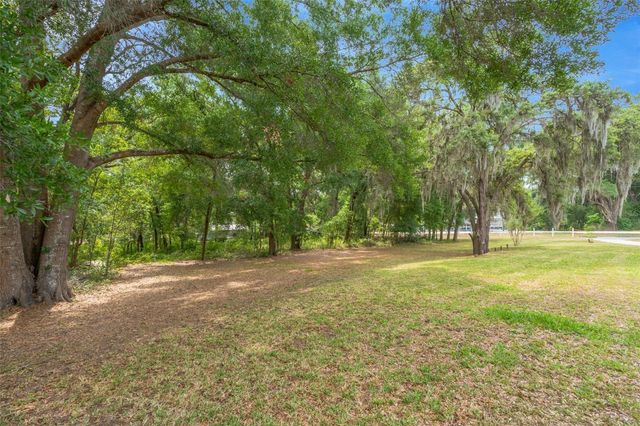 35745 OLD CLINTON AVENUE, Dade City, FL 33525