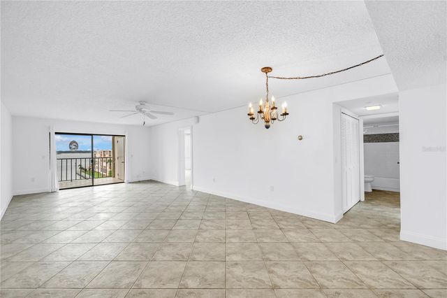 7700 SUN ISLAND DRIVE S 401, South Pasadena, FL 33707