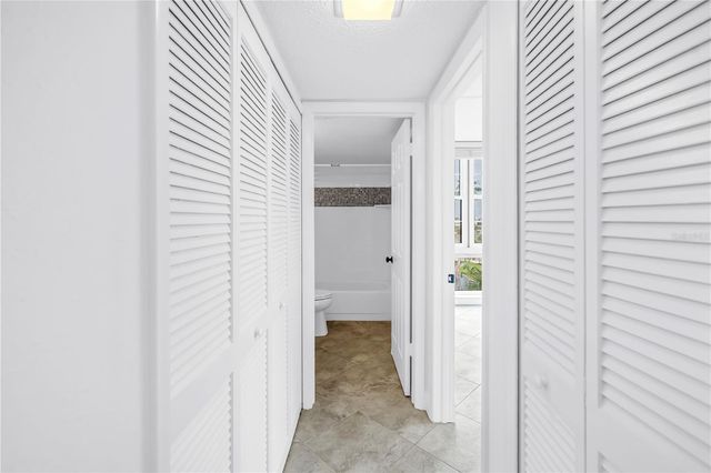 7700 SUN ISLAND DRIVE S 401, South Pasadena, FL 33707
