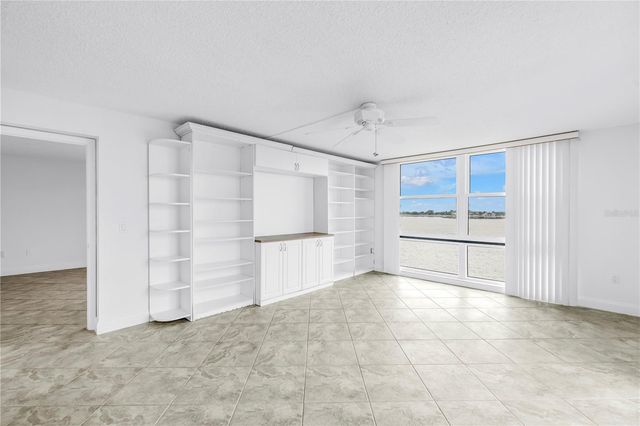 7700 SUN ISLAND DRIVE S 401, South Pasadena, FL 33707