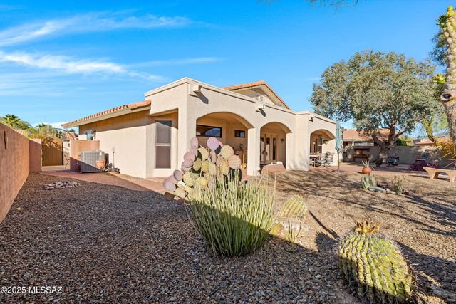 1558 E Bright Angel Drive, Oro Valley, AZ 85755