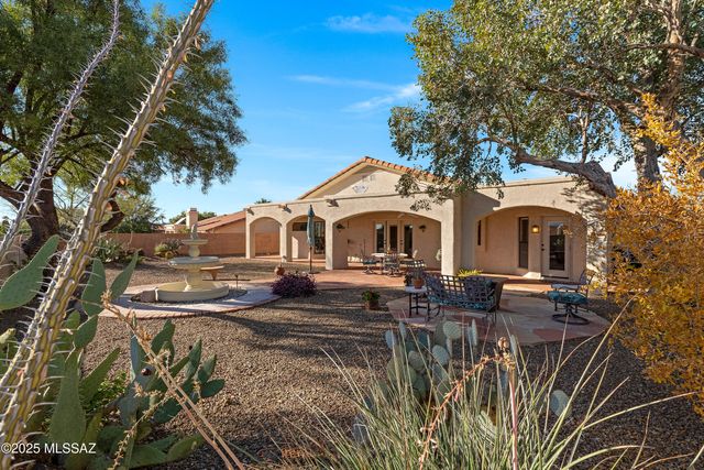 1558 E Bright Angel Drive, Oro Valley, AZ 85755